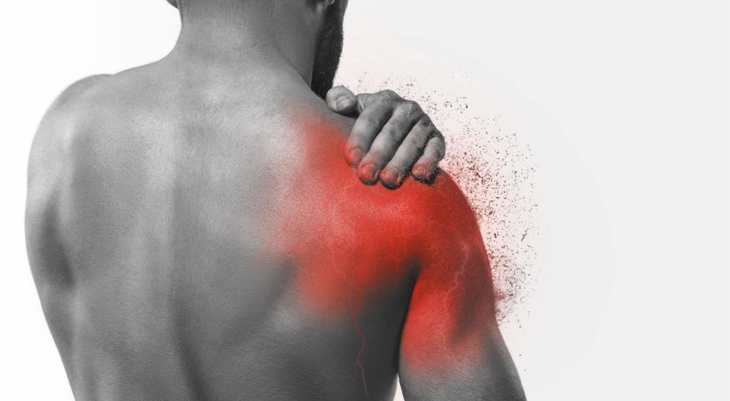 experiencing shoulder pain after bench pressing