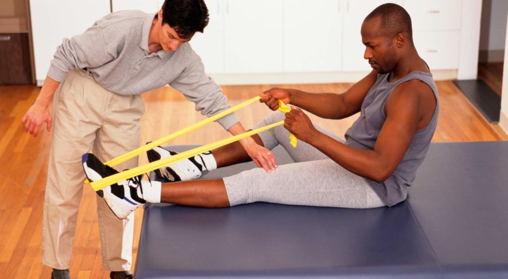 how does physical therapy work